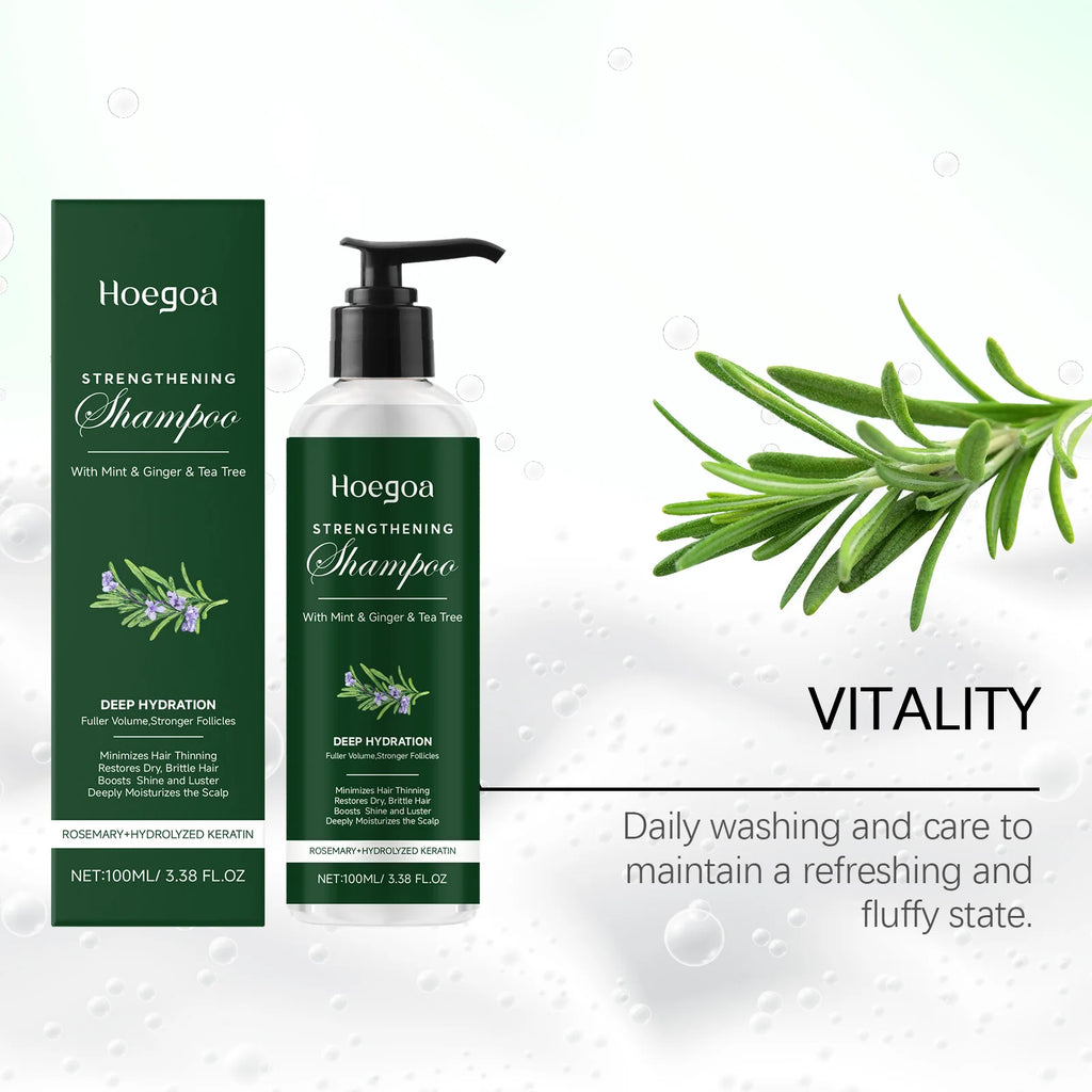 Champú de romero, menta, jengibre y aceite de árbol de té para el cuero cabelludo. Nutre el cabello, aporta volumen, limpia profundamente y refresca. Cuidado capilar natural de uso diario.