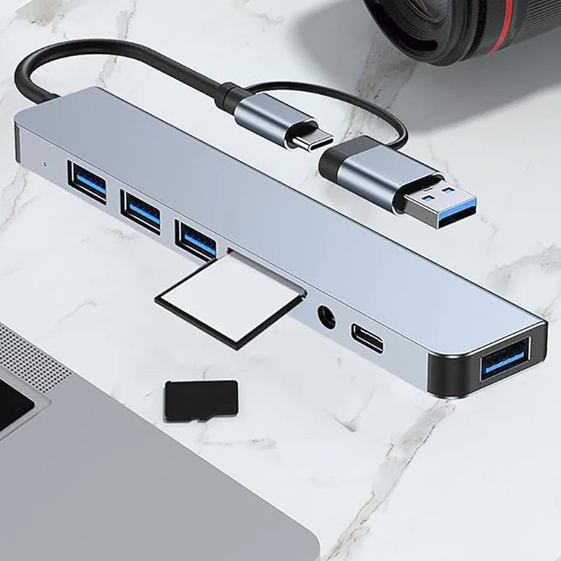 Hub USB-C 8 en 1 con 4 puertos USB, 1 conector USB-C, lector de tarjetas TF/SD y salida de audio de 3,5 mm para MacBook Pro, iPad Pro, iPhone 15 y portátiles.