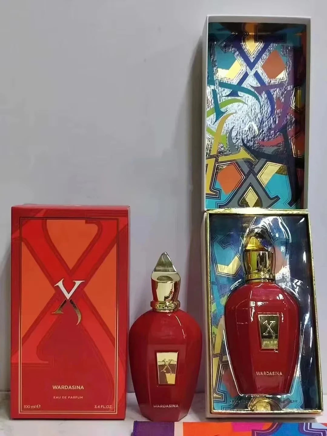 Perfumes clásicos de 100 ml para mujer y hombre con notas florales y frutales árabes. Perfume de larga duración en spray corporal. Regalo ideal para citas. Colonia. Fragancia.